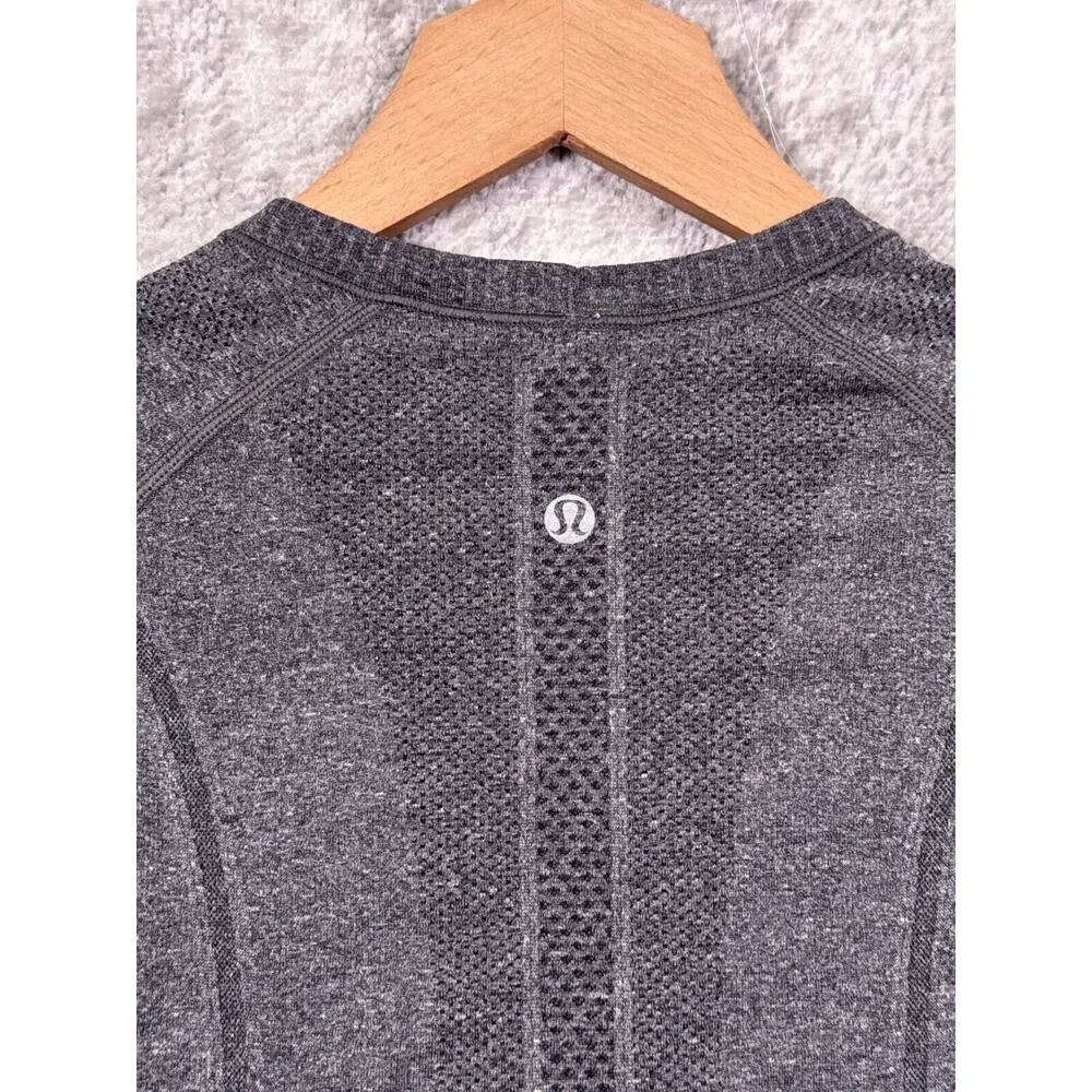 Lululemon Shirt 6 Womens Run Swiftly Soul Cycle Long Sleeve Running Top